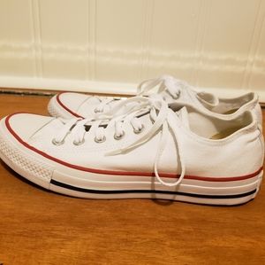 White low top converse
